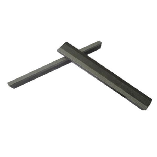 1.4公斤造成阻力305x16x50mm甘蔗刀糖磨坊的边缘