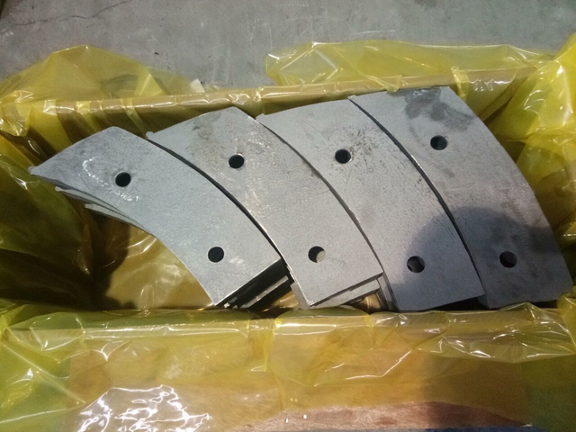 59hrc 60hrc白铁磨损板与陶瓷插入